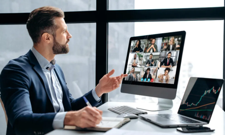 Blending Success: Best Digital Tools for Hybrid Learning Environments